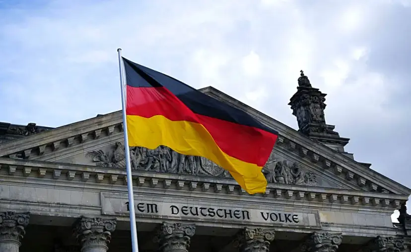 Ship luggage to Germany