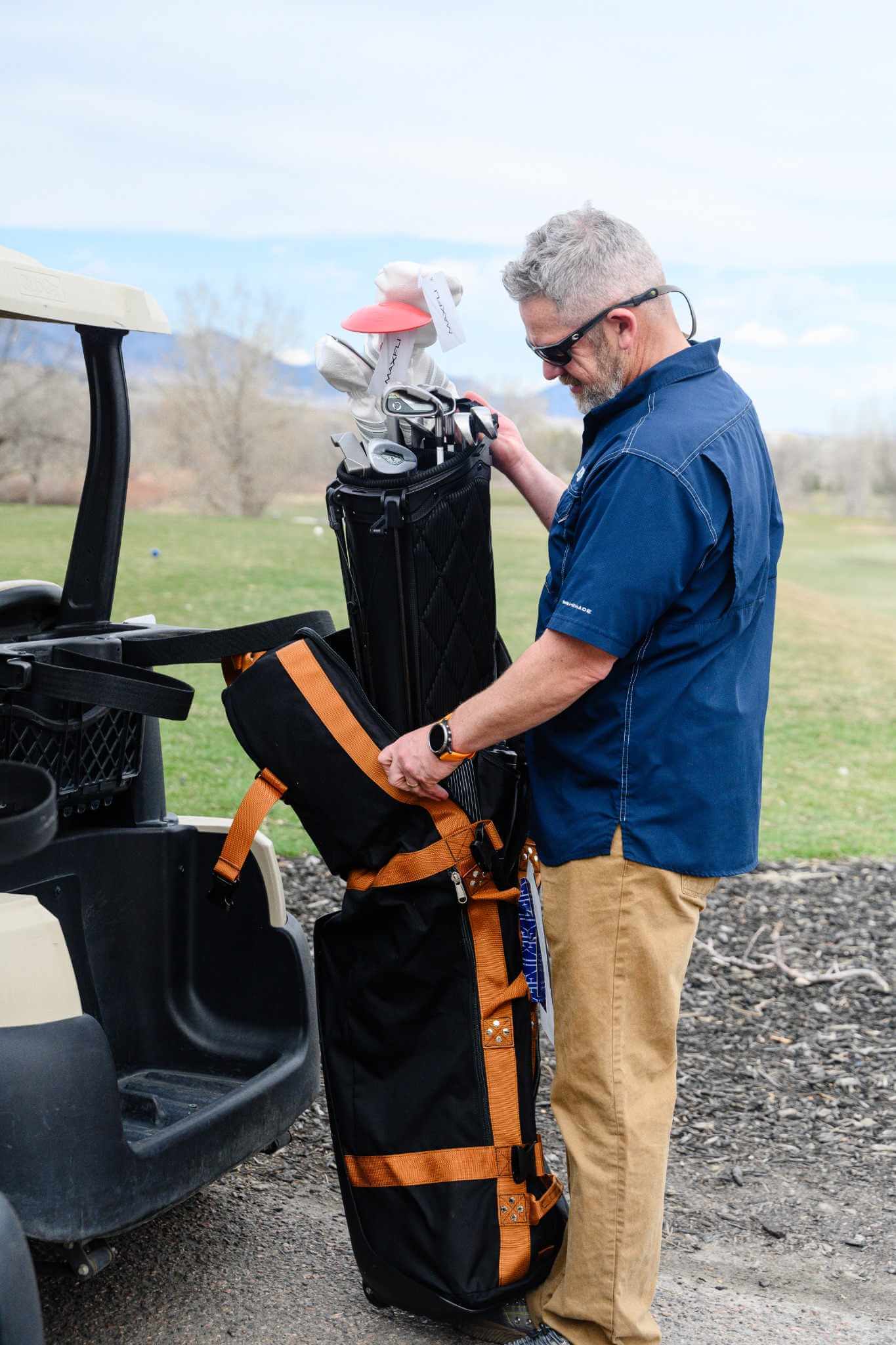 golf clubs shipped to course